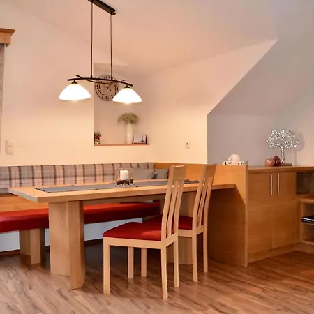 Vor Toller Gebirgskulisse Mit Kamin Umhausen